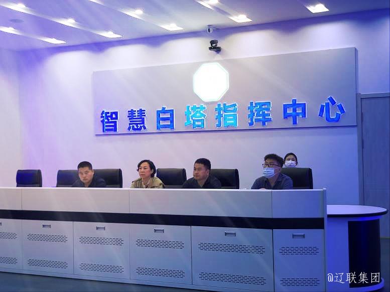 大连市金普新区商务局刘辉荣局长一行莅临赢多多集团考察.jpg 大连市金普新区商务局刘辉荣局长一行莅临赢多多集团考察.jpg